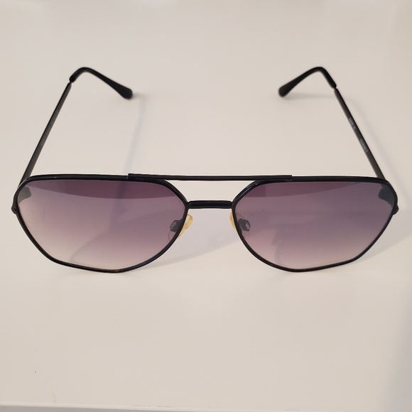 Forever 21 Modern Geometric Purple Ombre Black Wire Frame Aviator Sunglasses - Picture 2 of 9